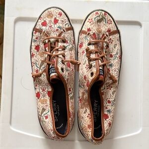 Sperry Women's Floral/Mermaid Canvas Boat Shoes Cream with Red and Tan Accents
